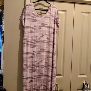 NWT 2xl lavender camo print Macy dress